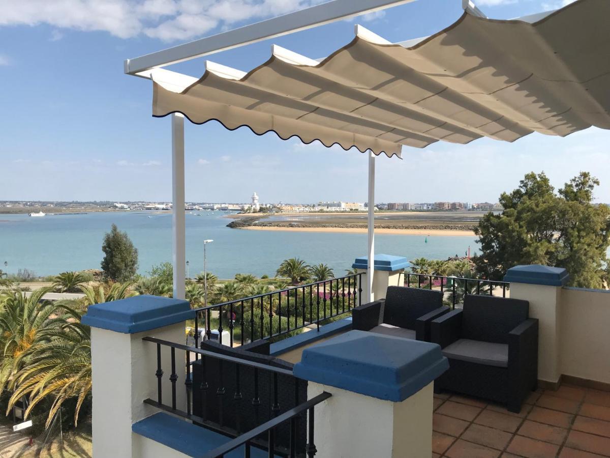 Apartmán Beautiful Penthouse With Ocean And Marina Views Isla Canela Exteriér fotografie